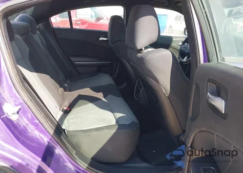 2016 Dodge Charger Sxt z USA, uszkodzony, nr VIN 2C3CDXHG7GH166859